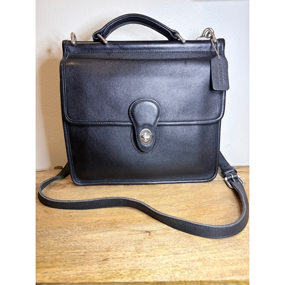 Vintage Coach Willis 9927 Black Leather Nickel Hardware Crossbody 2002